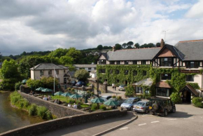 Отель Exmoor White Horse Inn  Эксфорд